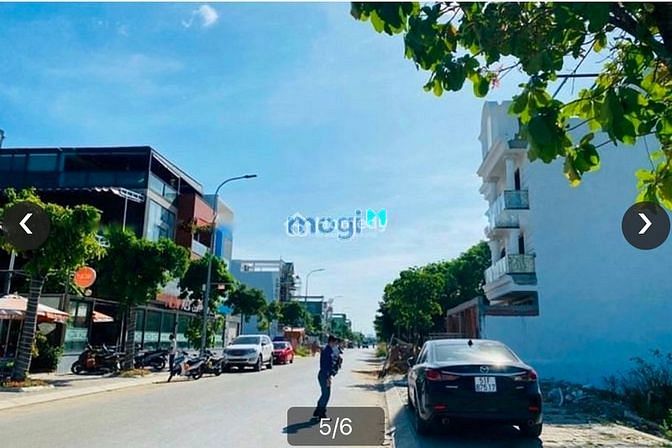 Hình ảnh Chính chủ cần bán gắp 90m2 đất thổ cư nằm liền kề EAON Bình tân