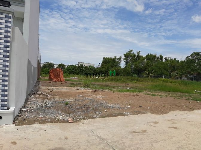 Hình ảnh MỞ BÁN 30 NỀN Đất Mặt Tiền Hẻm ô tô đường Đinh Đức Thiện - Cách chợ