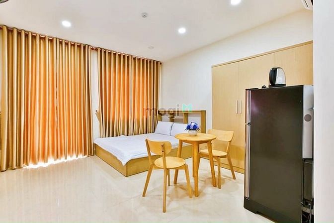 Hình ảnh Căn Hộ Dịch Vụ Ban Công + Thang Máy