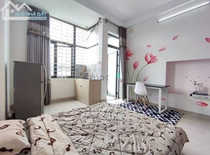 Hình ảnh Mặt tiền khu vip K300 - P12 - Tân Bình