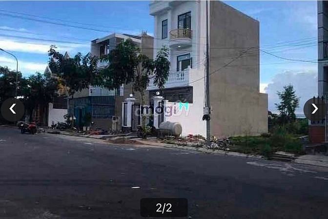Hình ảnh Bán gấp mấy lô đất ngay mặt tiền đường Trịnh Quang Nghị