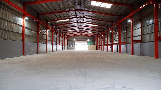 Hình ảnh Kho quận 12 mới 100% đường xe cont