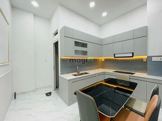 Hình ảnh Nhà 30m2, 1 Trệt 2 Lầu Hẻm 1/ Phan Huy Ich, Gía 2.680 Tỷ SHR.