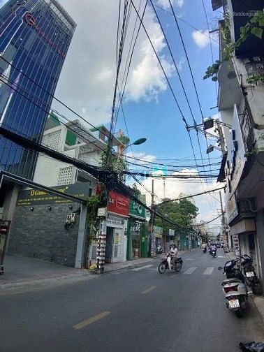 Hình ảnh Bán đất MT Quốc Lộ 13, Phường 26, Quận Bình Thạnh(7.8x30m).Gía 33 tỷ