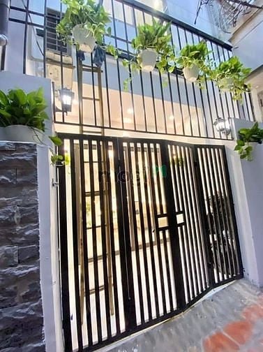 Hình ảnh Thua đề cần bán gấp nhà Lê Văn Sỹ q3 60m2/1.68 tỷ SHR