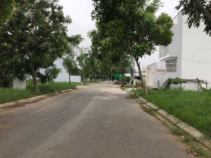 Hình ảnh Sang gấp lô đất khu dân cư Nam Hùng Vương, An Lạc, Bình Tân. 90m2. SHR