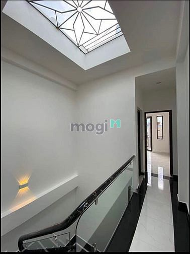 Hình ảnh Nhà ĐẸP SHR 60m2 2.1tỷ 1T2L. Giáp ranh Bình Thạnh