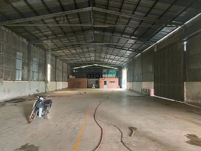 Hình ảnh Cho Thuê kho quận 9 giá rẻ đường xe cont