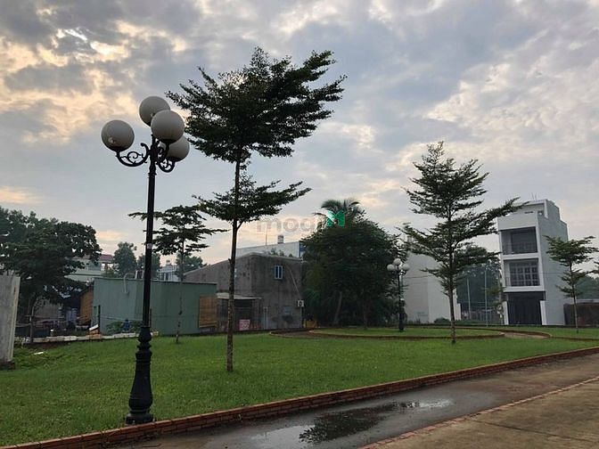 Hình ảnh Sang lại 2 lô đất đường Nguyễn Duy Trinh, KDC Bình Trưng Đông, Q2,2tỷ2