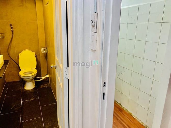 Hình ảnh Căn Hộ 1 phòng ngủ riêng Cửa sổ lớn thoáng mát Q5