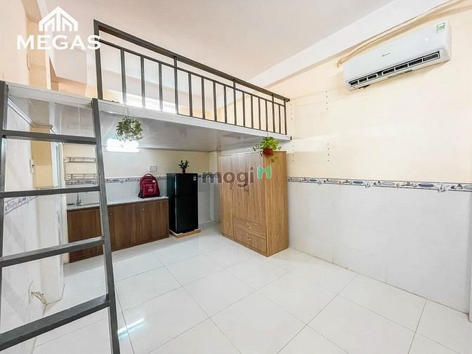 Hình ảnh CHDV MINI ngay cổng trường VLU cs3