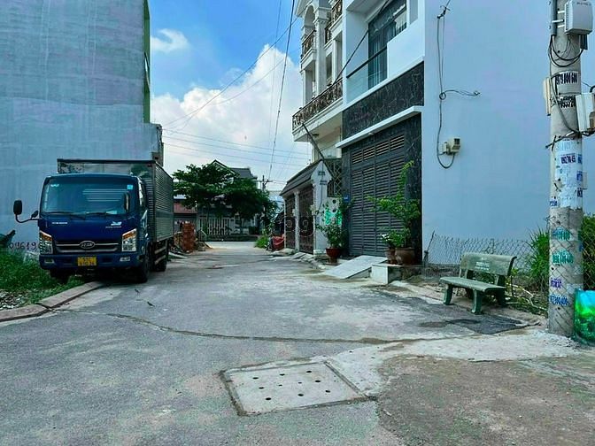 Hình ảnh Bán nhanh lô đất Tô Ngọc Vân, Q12. Shr, Full thổ cư chỉ 2tỷ