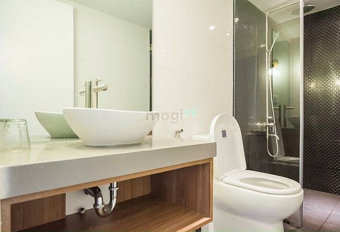 Hình ảnh Mb6623 nạp rút nhanh chóng 35m2 Cửa sổ lớn Quận 1 gần CV Lê Văn Tám