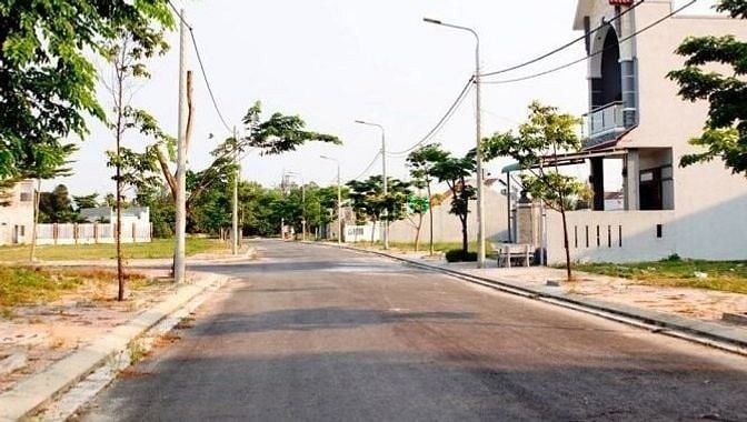 Hình ảnh Sang nhượng lô đất sổ hồng riêng 100m2, mặt tiền Phạm Đức Sơn, Quận 8