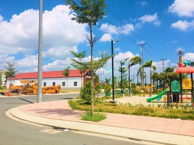 Hình ảnh Đất đối diện khu công nghiệp, mặt tiền đường Đại lộ 60m