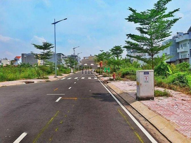 Hình ảnh Thanh lí gấp đất KDC Kim Sơn, Lê Văn Lương, Tân Phong, Quận 7. 3.2 tỷ
