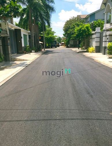 Hình ảnh Sang lại nền KDC Hồng Long, Hiệp Bình Phước. Giá 3,2 tỷ. DT 80m2.XDTD