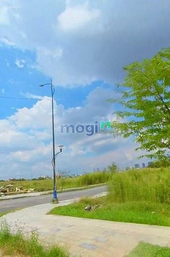 Hình ảnh Bán gấp lô đất Nguyễn Cơ Thạch, An Khánh, Quận 2. DT 100m2. Sổ riêng