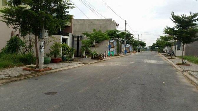 Hình ảnh Chính chủ sang đất KDC Hương Lộ 5 Hồ Học Lãm, An Lạc, Bình Tân, 2.3 tỷ