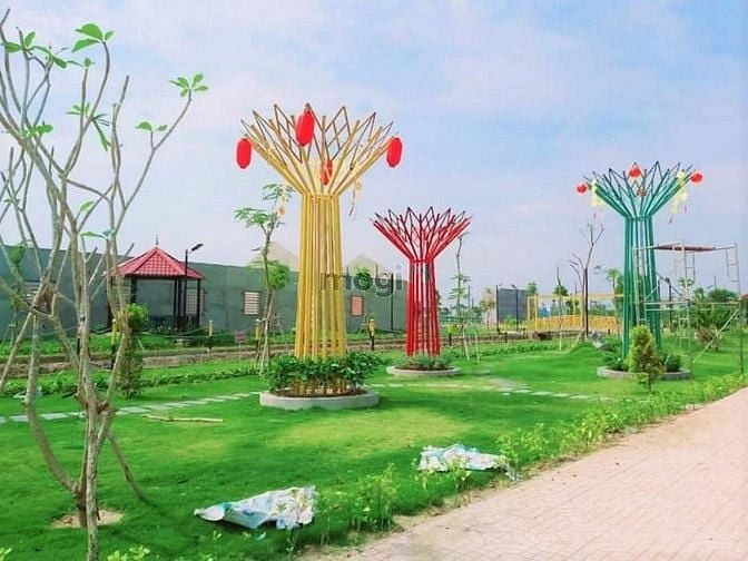 Hình ảnh Đất mặt tiền đường 60m, cách chợ Bình Chánh 3km