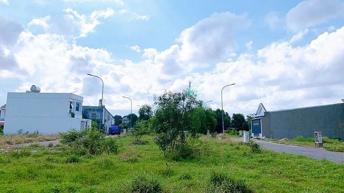 Hình ảnh Bán đất nền thổ cư tại khu dân cư Hoàng Phan Thái