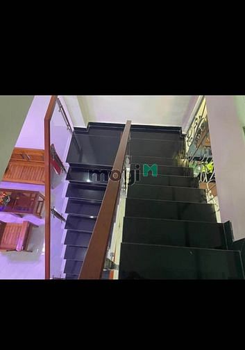 Hình ảnh Chính chủ bán nhà Đường số 10 quận 6 dt 40m2- giá 2 tỷ-SHR