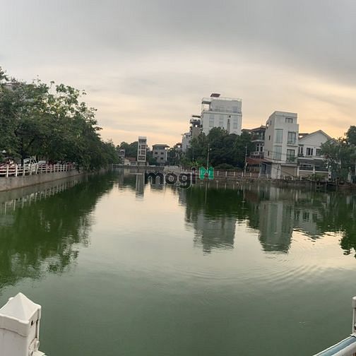 Hình ảnh Mảnh đất lô góc, vỉa hè ô tô tránh view hồ đẹp nhất Long Biên 70m2