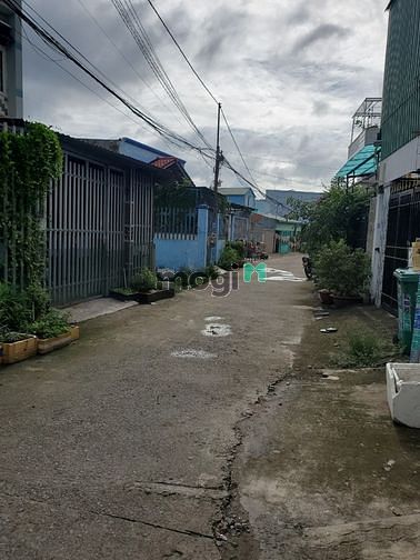 Hình ảnh Bán đất Hóc Môn 5x17m đường xe hơi tới đất sổ riêng giá 3 tỷ 1