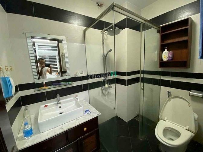 Hình ảnh Nhà mới mặt tiền Hoàng Sa, Tân Bình