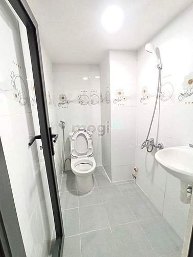 Hình ảnh Siêu phẩm mới 100% gần ĐH CNTP_ Q.Tân Phú