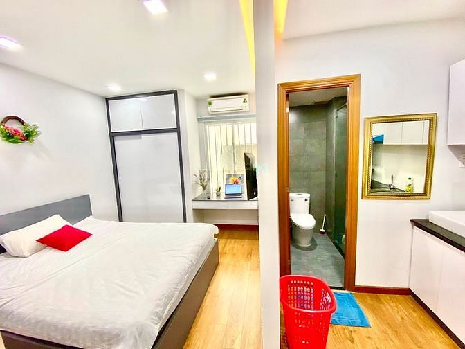Hình ảnh STUDIO Miễn Phí Xe Máy Gần Cầu Thị Nghè