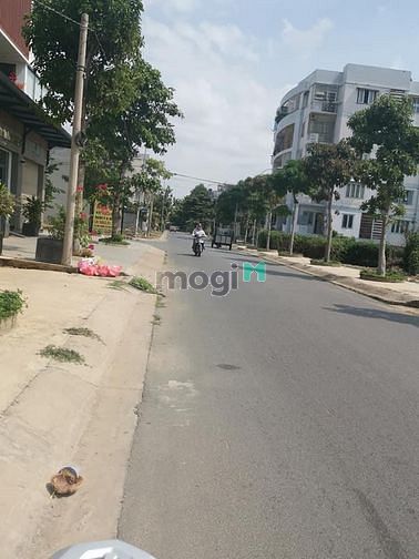 Hình ảnh Đất mặt tiền đường Điện Hoa 24h, Phước Long A, Quận 9 90m2 giá 2 tỷ 2
