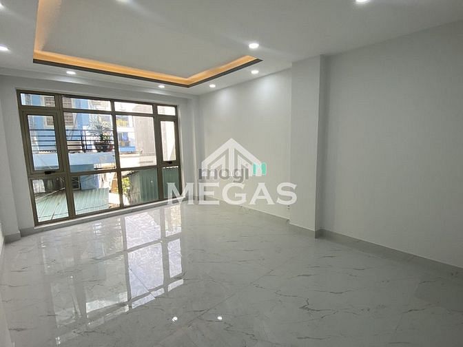 Hình ảnh Suite rộng rãi, cửa sổ lớn view full mặt