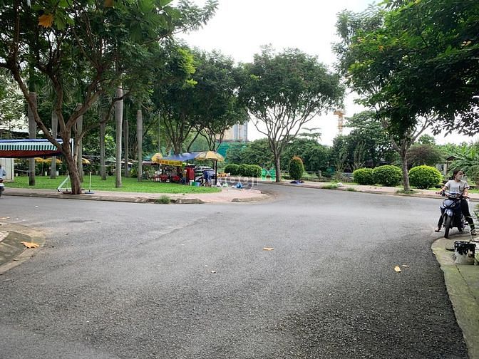 Hình ảnh Bán Đất 5x20m Công nhận 100m2 Khu phân lô Chuẩn Đặng Thùy Trâm