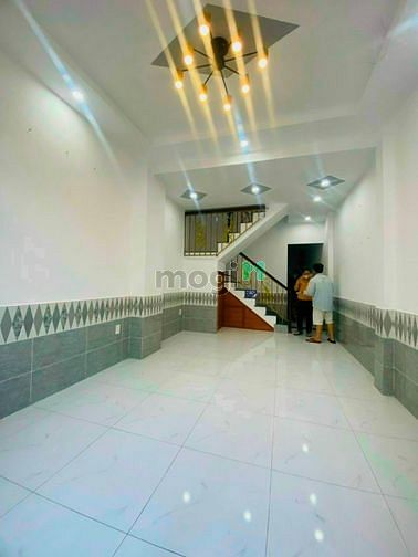 Hình ảnh Bán nhà duy nhất 1 căn Bình Chánh