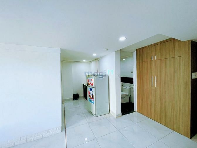 Hình ảnh CHDV Full nội thất 1 phòng ngủ riêng cửa sổ lớn siêu thoáng quận 10