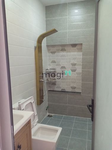Hình ảnh Khu nhà cao tầng mới 100% - đường Bình Trị Đông, Bình Tân