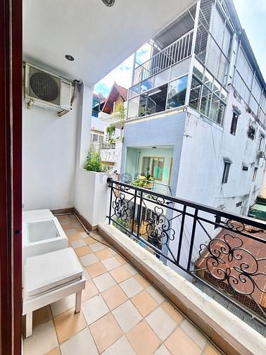 Hình ảnh Phòng ban công Full nội thất trung tâm Quận 1