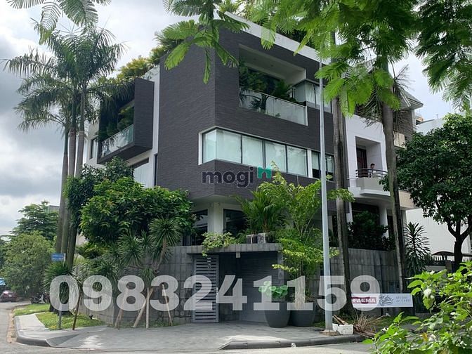 Hình ảnh GIÁ CỰC TỐT!Biệt Thự cao Cấp ven sông Sài Gòn 250m,ngang 15m_Giá 42tỷ