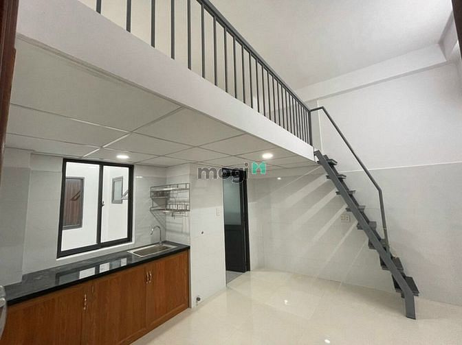 Hình ảnh Phòng có gác + cửa sổ ngay p15 Tân Bình