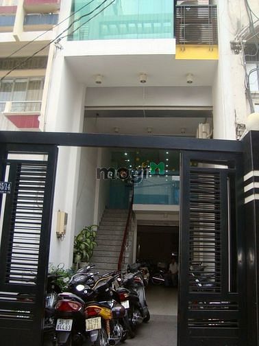 Hình ảnh Nhà hẻm xe tải Trần Hưng Đạo quận 5