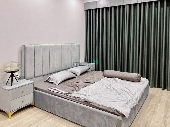 Hình ảnh Cần Bán Căn Hộ Full Nội Thất Mặt Tiền Đường Quận 2