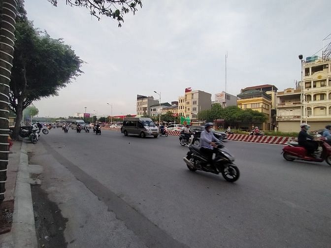 Hình ảnh Bán đất phố đàm Quang Trung 79m2,  12tỷ