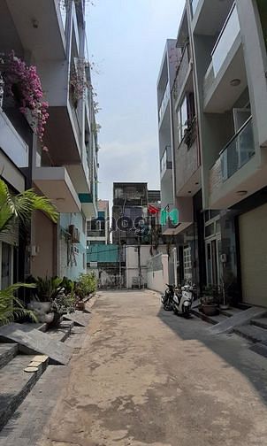 Hình ảnh Bán nhà Phan Đăng Lưu phường 5, Q.Phú Nhuận-4.5tỷ.75m2.16,5x12,2=333m2