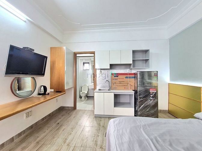 Hình ảnh Căn Hộ dạng studio cửa sổ lớn sạch đẹp Quận 1