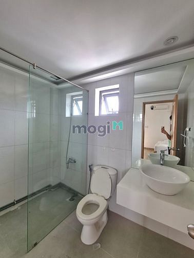 Hình ảnh Căn Hộ dạng studio cửa sổ lớn sạch đẹp Quận 1