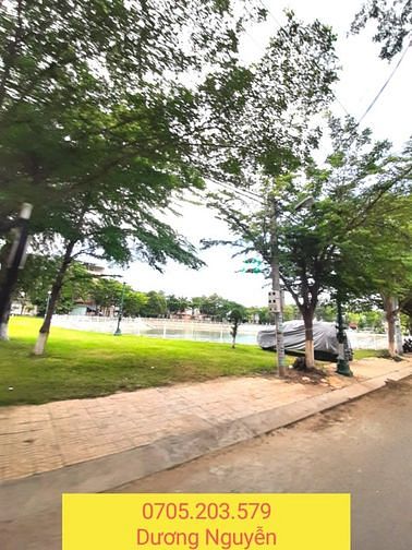 Hình ảnh Cần bán nhanh lô góc 2 mặt tiền P. Kinh Dinh. Gần Hồ sinh thái Tấn Tài