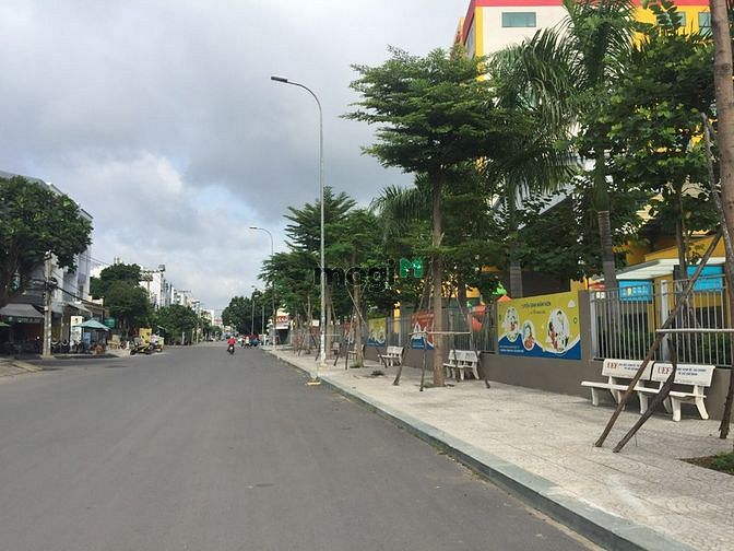 Hình ảnh Bán Nhà Quận Bình Tân Đường Số 1 Hẻm Xe Hơi