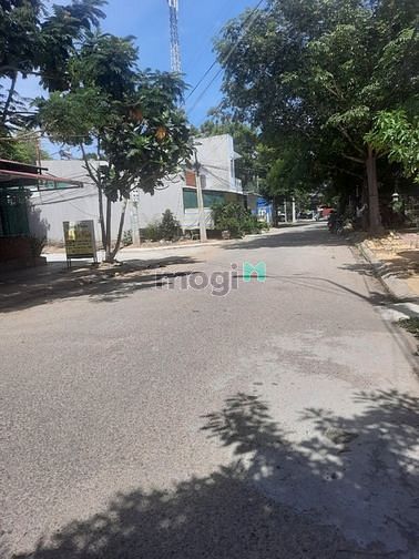 Hình ảnh Đất ngay cổng tây chợ phước mỹ 93m2 thổ cư đường nhựa Phùng Khắc Khoan