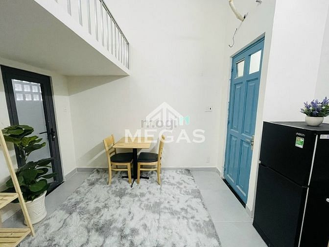 Hình ảnh Căn Hộ Full Nội Thất - Ban Công Gần Âu Cơ - Hòa Bình